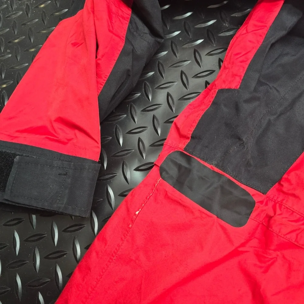 The North Face Mountain Gore-Tex Jacket Mens Medium Red Black Vintage‎ Shell